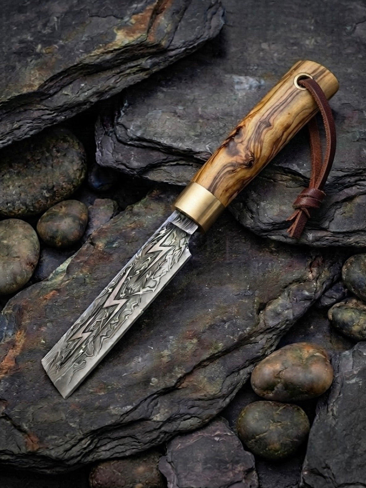 Electrician knife with olive wood handle detailed leather sheath 219