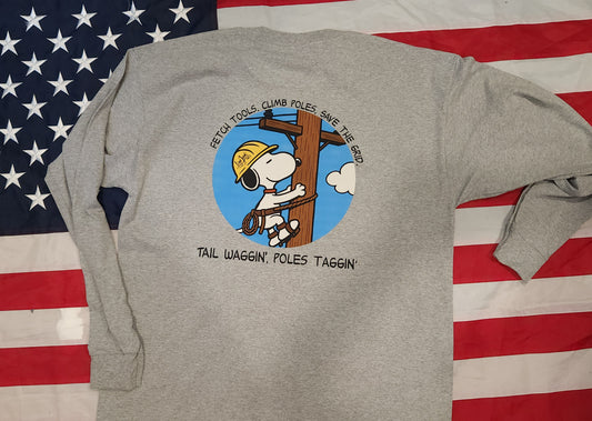 Snoopy Peanuts Lineman Shirt Tail Wagging 076