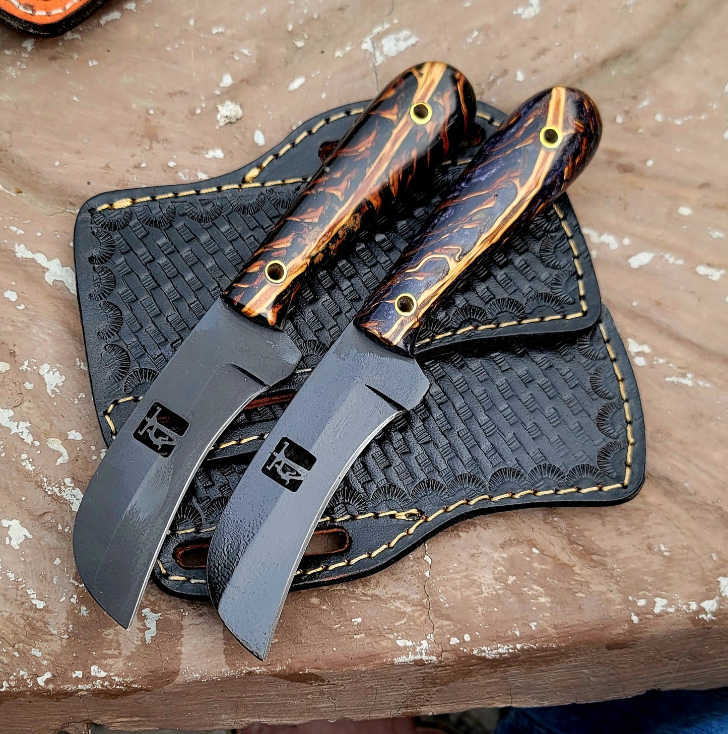 Lineman Knife 2 for 1 #001