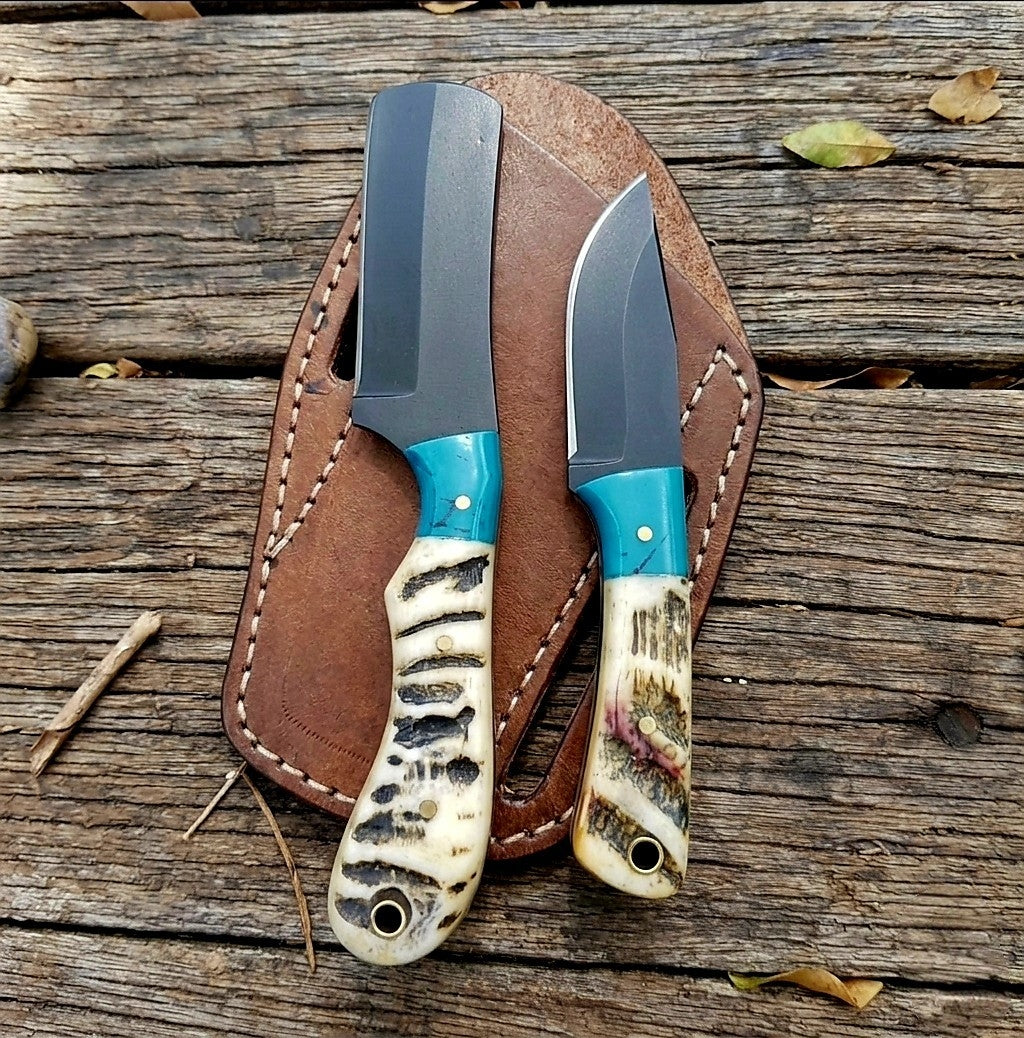 Cowboy and skinner knife with leather sheaths 36