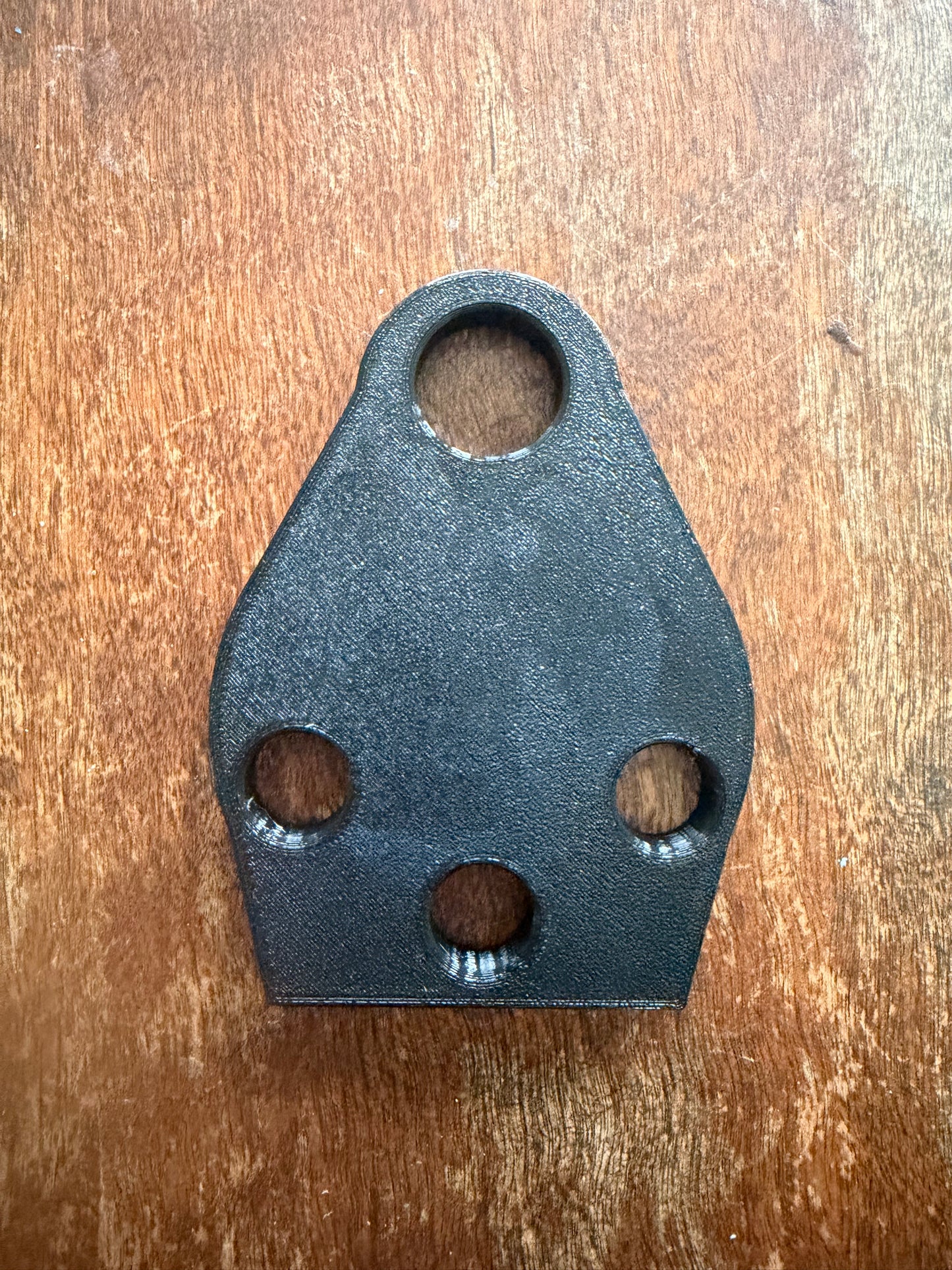 3 Hole Hanger