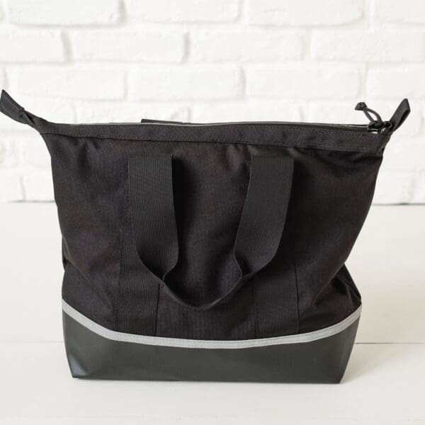 LUSB147 FORT Junior Personal Utility Bag, 15×18.5×5