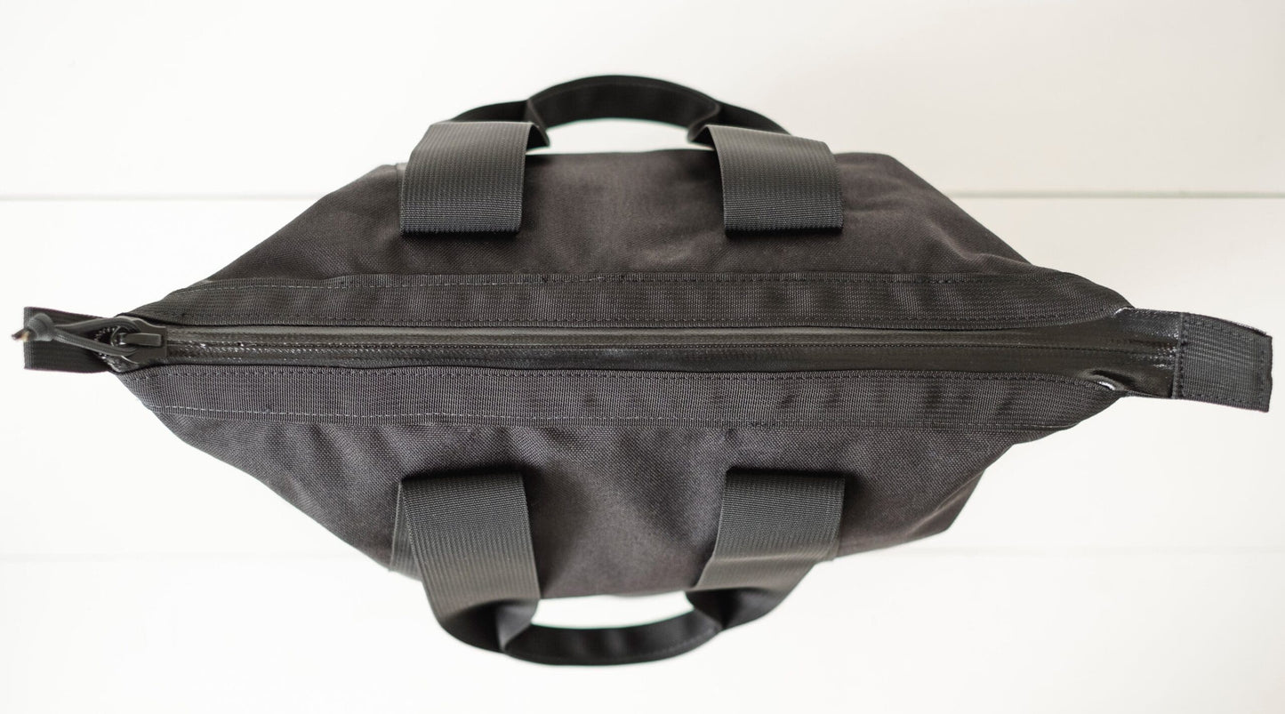 LUSB147 FORT Junior Personal Utility Bag, 15×18.5×5