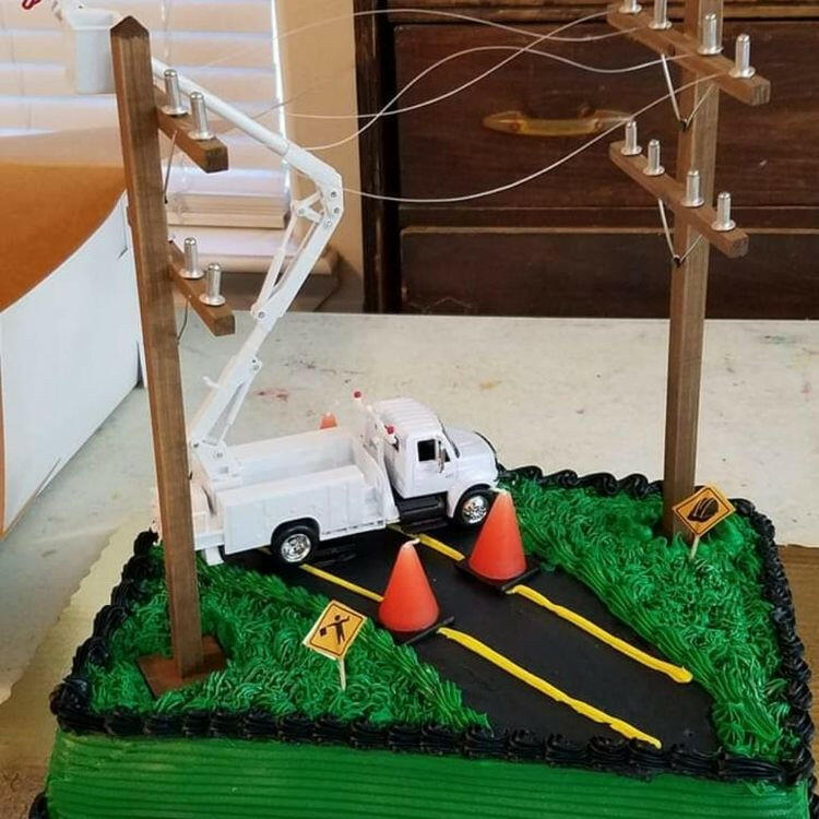 Lineman Cake Topper